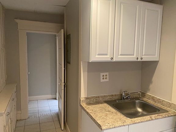 3rd image of 2361 Hightree Dr #2