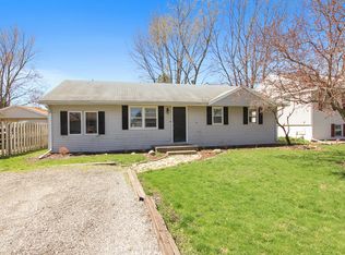 508 Sunnyside Ct, Le Roy, IL 61752