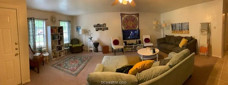 4 bed, 1184 sqft, $2,150 — Photo 4