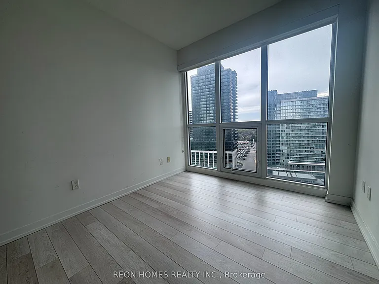 115 McMahon Dr #1603 — Photo 28
