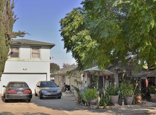 230 N 10th Ave, Upland, CA 91786