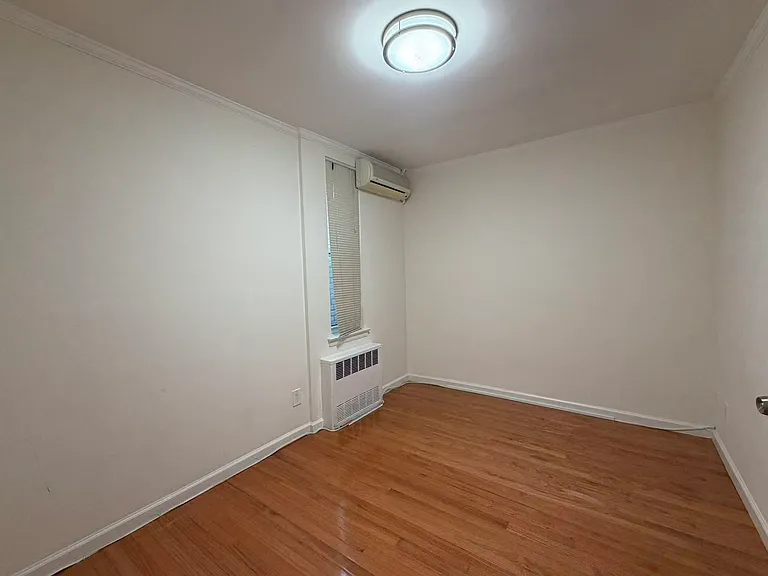 176 Bay 43 St #2 — Photo 14