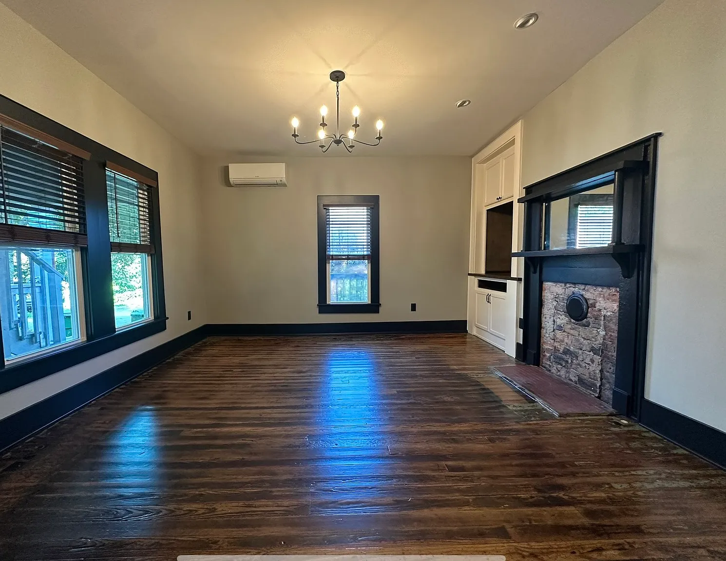 1 bed, 1000 sqft, $1,475 — Photo 3