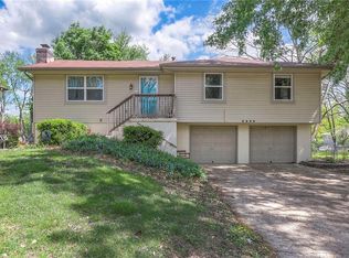 2500 SW 2nd Street Ter, Blue Springs, MO 64014