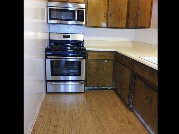 4th image of 23717 Scenic Dr