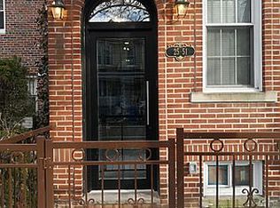 25-51 14th St #1F, Astoria, NY 11102