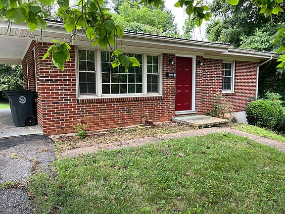 2nd image of 1509 Monsview Pl