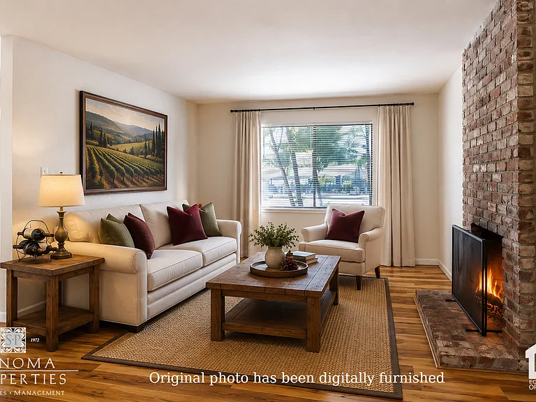114 Melody Ct — Photo 4