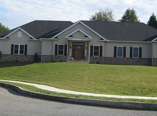 315 E Chestnut St, Jonestown, PA 17038