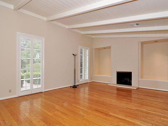 2nd image of 565 Sierra Vista Ave