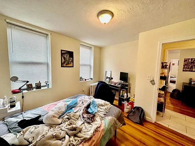 214 Hanover St #2 — Photo 14