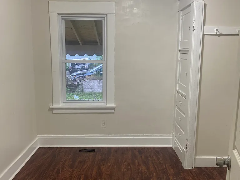 636 Wyoming Ave #2 — Photo 7