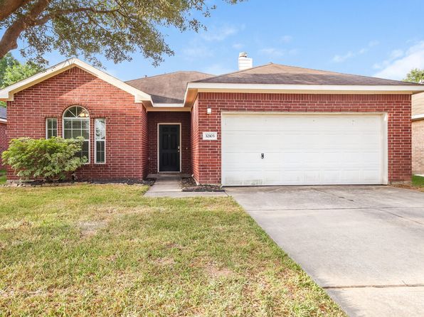 32103 Sue Ln