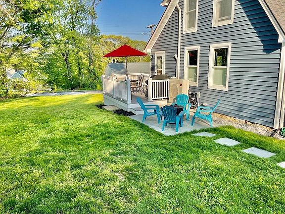 Large backyard with new Deck/Patio