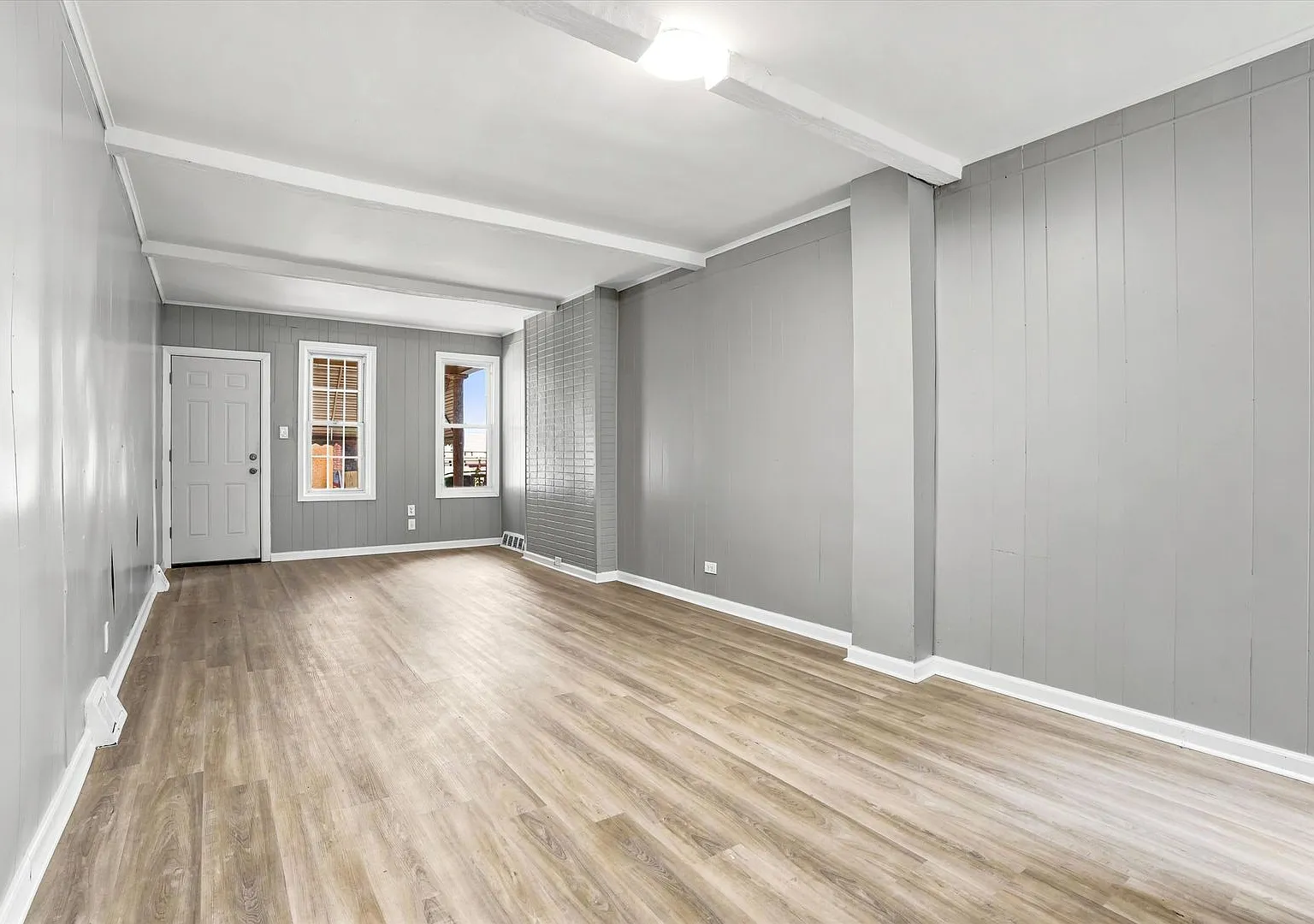 Cozy 3 Bedroom House — Photo 3