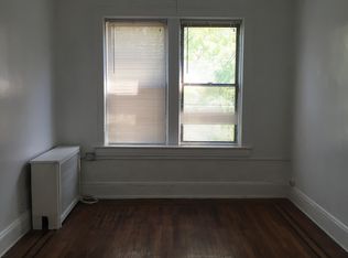 3080 23rd St, Astoria, NY 11102