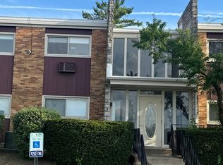 1313 S Rebecca Rd APT 218, Lombard, IL 60148