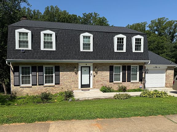 3rd image of 15912 Dolphin Dr