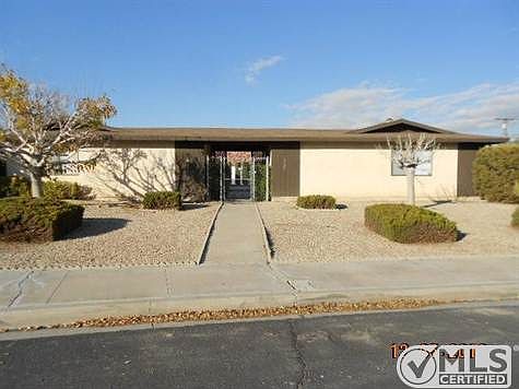 4th image of 16580 Ramada Dr