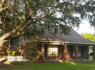3018 Jacks Rd, Gautier, MS 39553