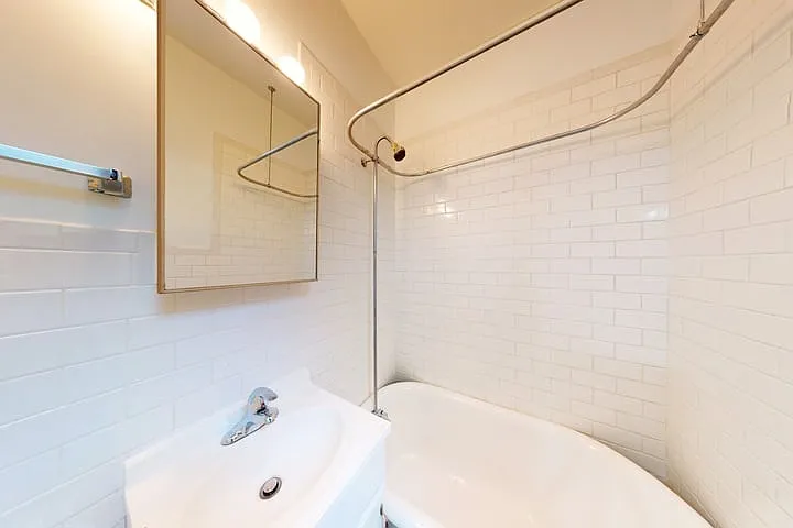 5508 S. Cornell Avenue — Photo 21
