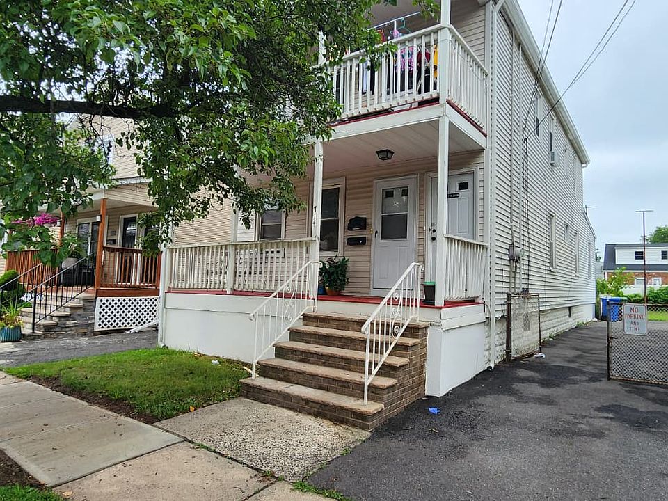 1st image of 714 Roselle St Floor 1