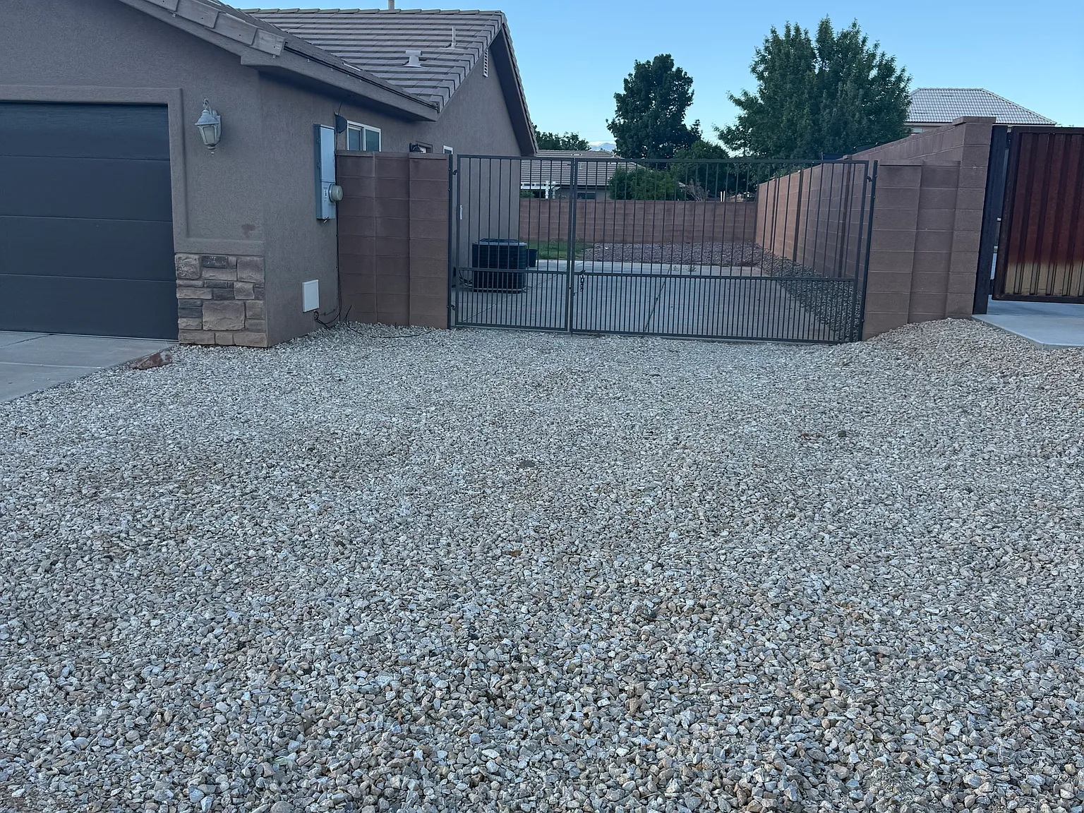 Hurricane Rental — Photo 4