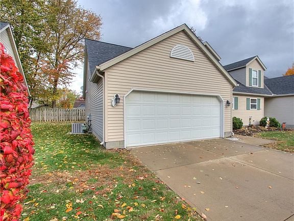 2nd image of 1326 Indian Pointe Dr Unit U-4
