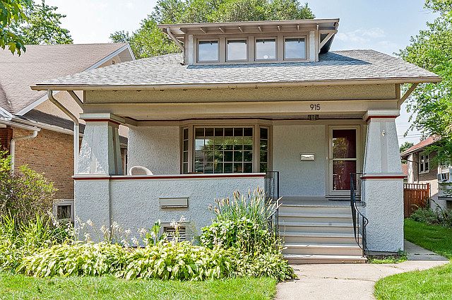 1st image of 915 N Lombard Ave