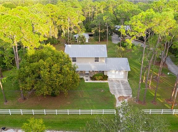 2nd image of 17450 Sabal Palm Dr