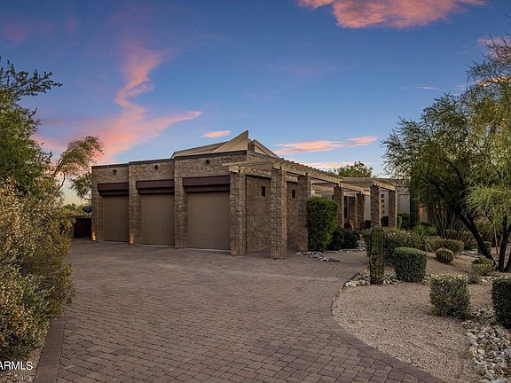 2nd image of 9290 E Thompson Peak Parkway #449