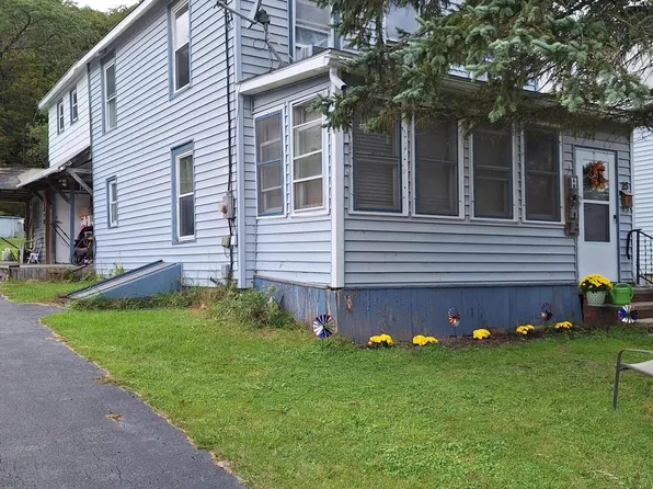 25 Blinn Street, Whitehall, NY 12887