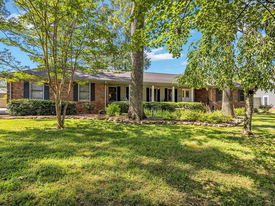2nd image of 1408 Innisbrook Dr