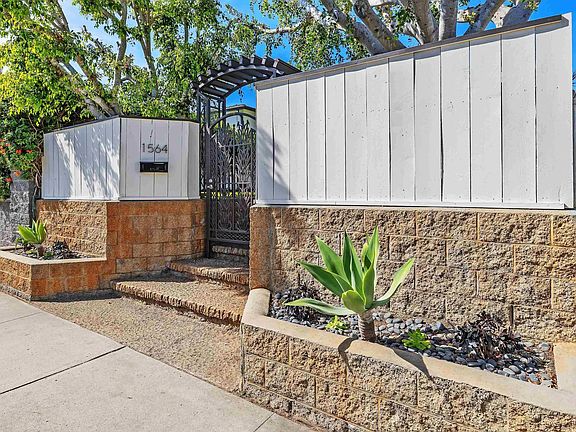 4th image of 1564 Reed Ave