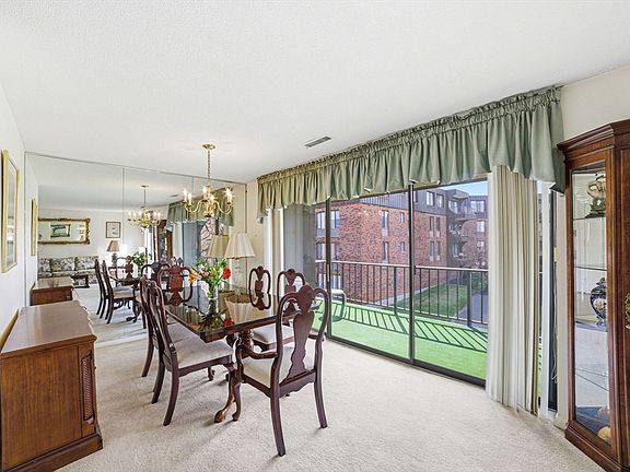 4th image of 1002 Paradise Rd APT 3P
