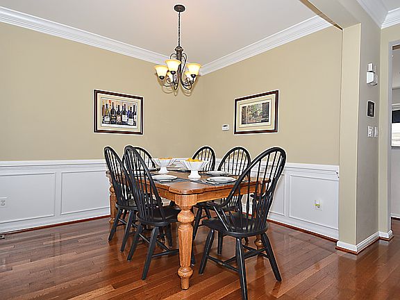 4th image of 2594 Logan Wood Dr