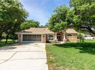 365 Knights Bridge Rd, Spring Hill, FL 34609