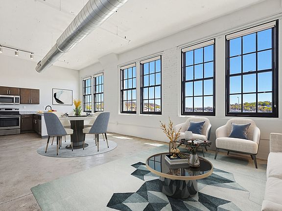 5th image of 8 Grafton St APT 802