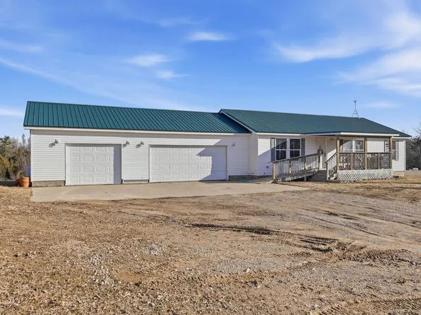 9026 W Coleman Rd, Lake, MI 48632