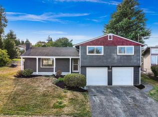 6087 Beulah Dr, Ferndale, WA 98248