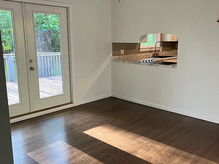 2760 Wayman Dr — Photo 9