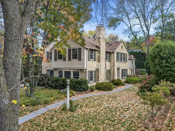 4732 N Wilshire ROAD, Whitefish Bay, WI 53211