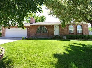 320 E David Cir, Sandy, UT 84070