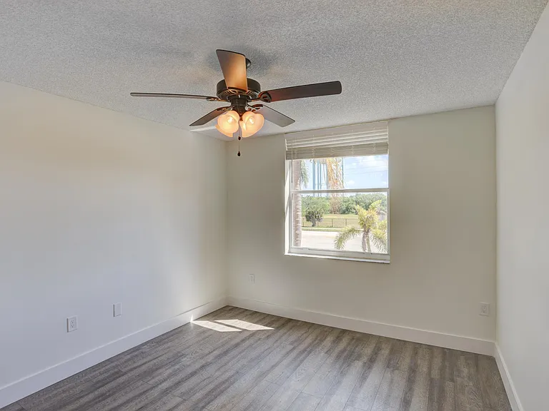 2711 Ocean Club Blvd #203 — Photo 22