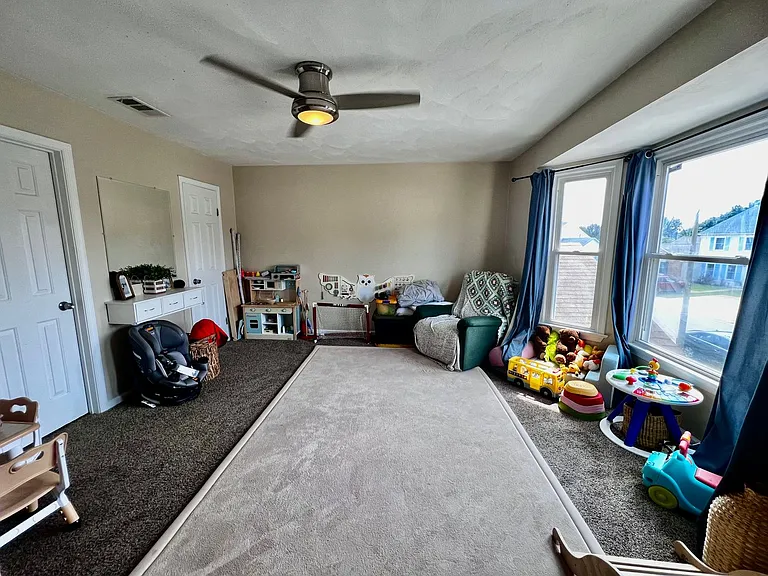 1628 Sword Dancer Dr — Photo 22
