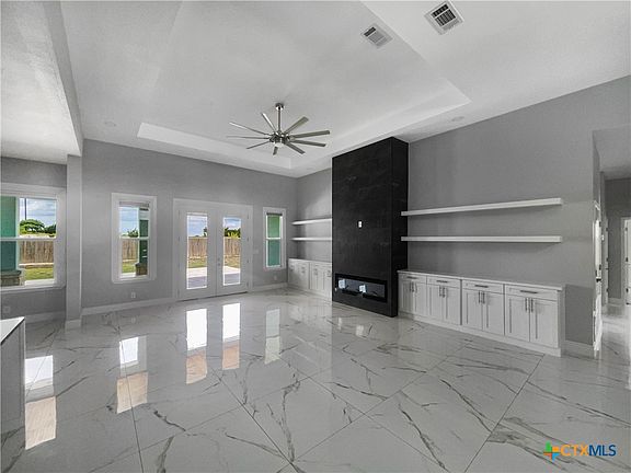3rd image of 431 Nathan Dr