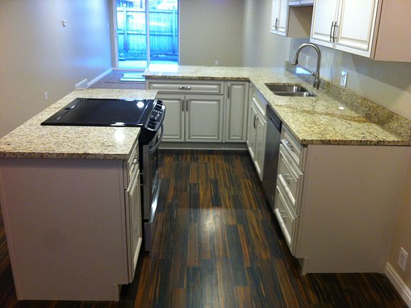 5th image of 1765 E Lincoln Ln APT 24