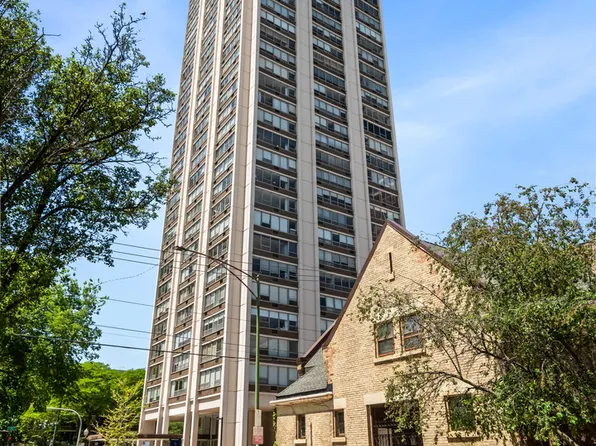 70 W Burton Pl APT 704F, Chicago, IL 60610