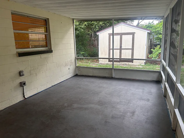 2810 Geoffrey Dr — Photo 32