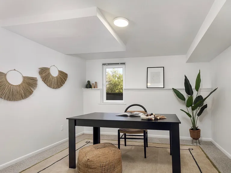 6909 Harvest Rd — Photo 21
